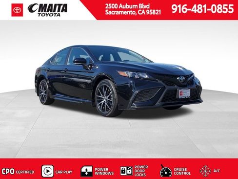 Certified 2022 Toyota Camry SE w/ Carpet Mat Package (TMS) image 1