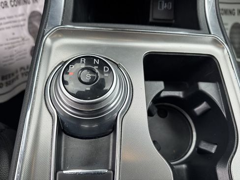 Used 2022 Ford Edge Titanium w/ Equipment Group 301A image 23