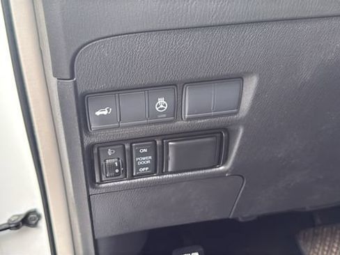 Used 2019 INFINITI QX80 Luxe RWD image 15