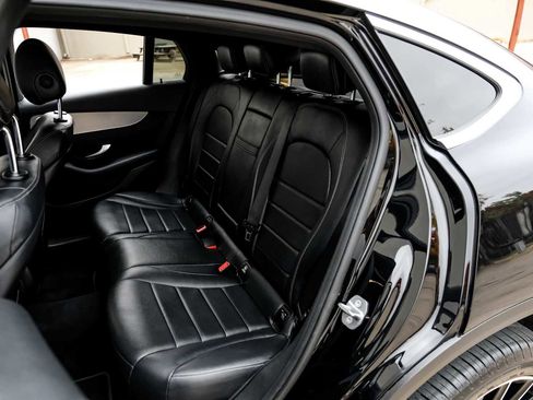 Used 2021 Mercedes-Benz GLC 300 4MATIC Coupe image 39