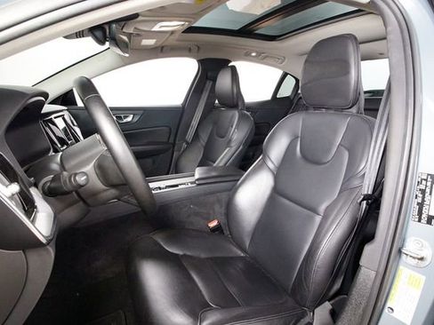 Certified 2023 Volvo S60 B5 Core FWD image 18