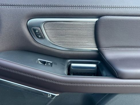 New 2025 Ford Expedition Max Platinum w/ Platinum Ultimate Package image 19