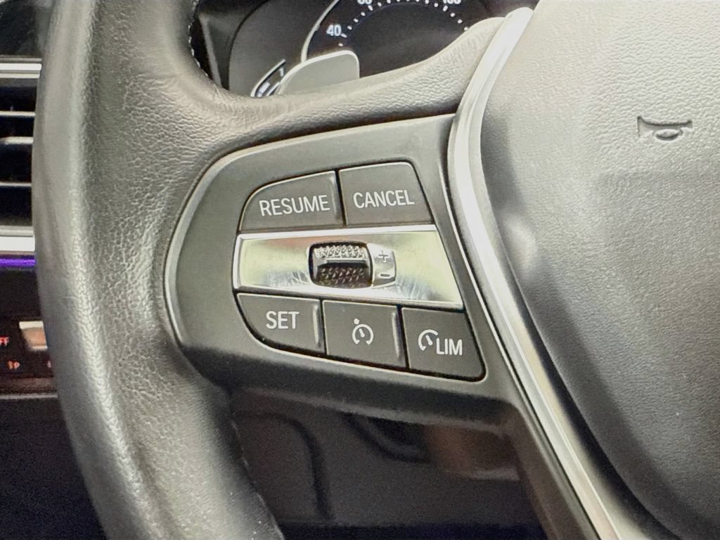 Used 2021 BMW 430i Coupe w/ Convenience Package RWD image 11