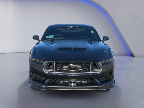Used 2025 Ford Mustang Dark Horse image 9