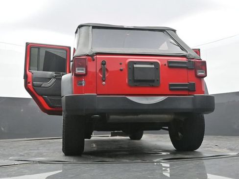 Used 2015 Jeep Wrangler Unlimited Sport w/ Quick Order Package 24S AWD/4WD image 67