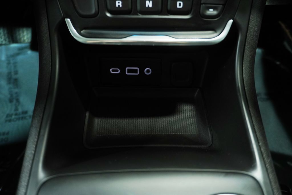 Used 2021 GMC Terrain SLE FWD image 20