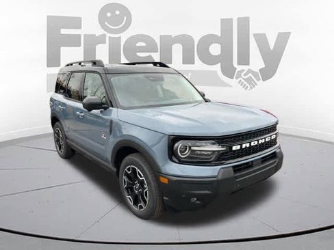 New 2025 Ford Bronco Sport Outer Banks w/ Outer Banks Tech Package+ image 3