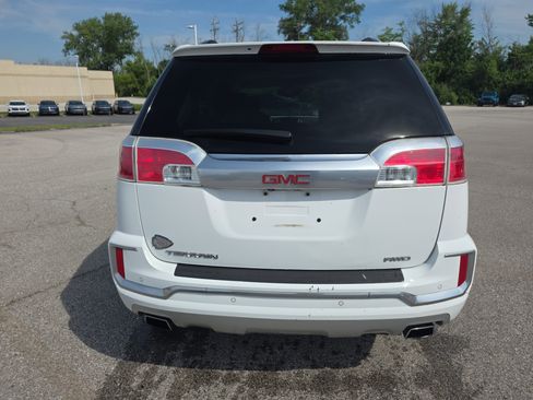 Used 2017 GMC Terrain Denali AWD/4WD image 5