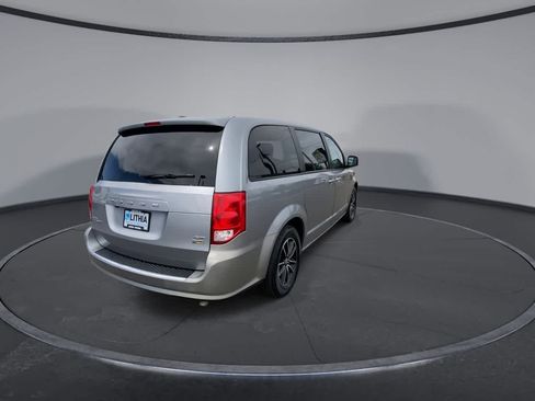 Used 2019 Dodge Grand Caravan GT FWD image 8