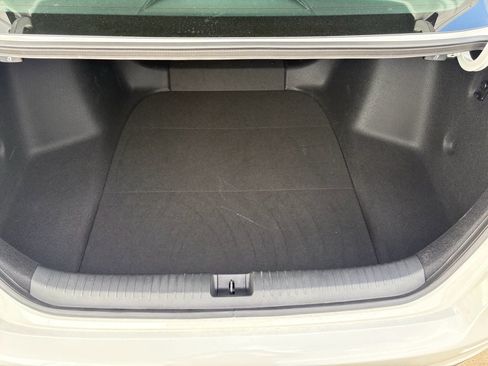 Certified 2025 Honda Accord SE image 25