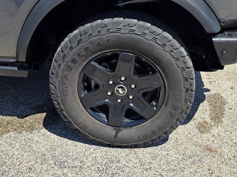 Used 2022 Ford Bronco Black Diamond AWD/4WD image 11