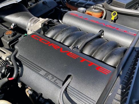 Used 1999 Chevrolet Corvette w/ Memory Pkg image 29