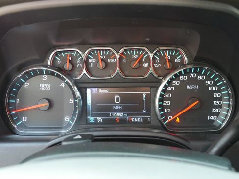 Used 2019 GMC Sierra 2500 SLE w/ SLE Preferred Package AWD/4WD image 12