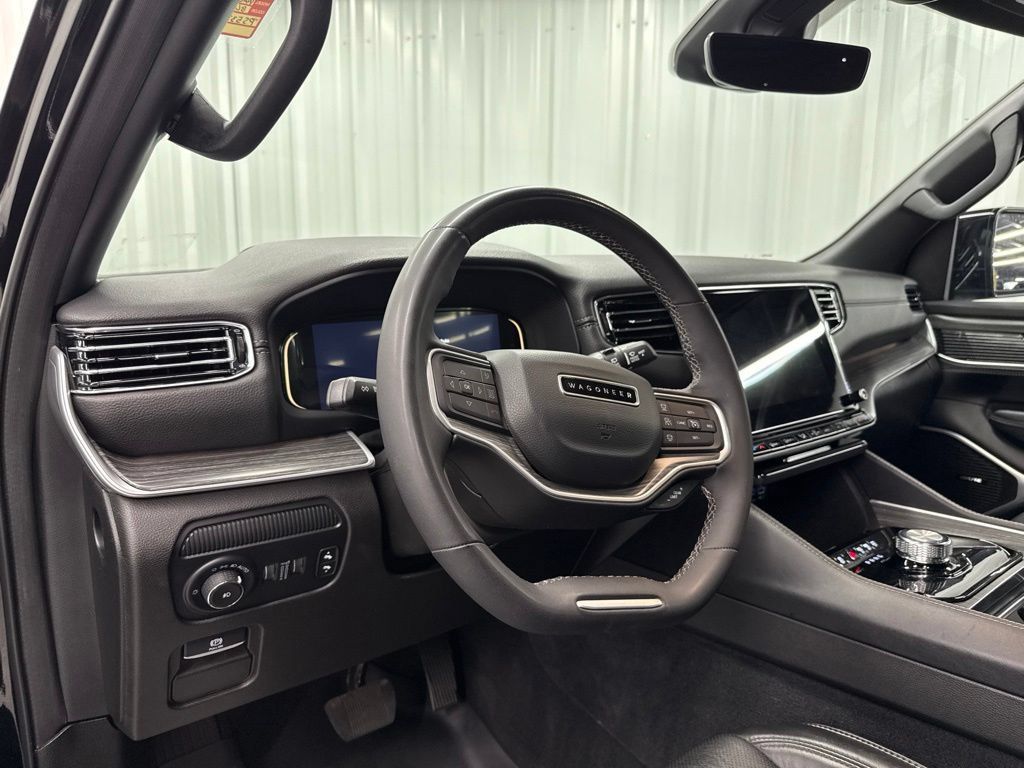Used 2023 Jeep Wagoneer Series II w/ Premium Group I RWD image 19