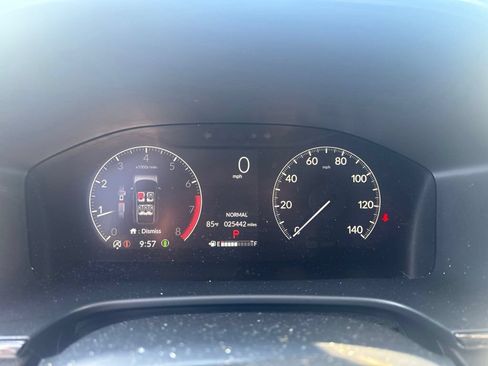 Used 2025 Honda CR-V EX image 17