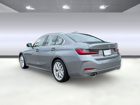 Used 2025 BMW 330i Sedan RWD image 3