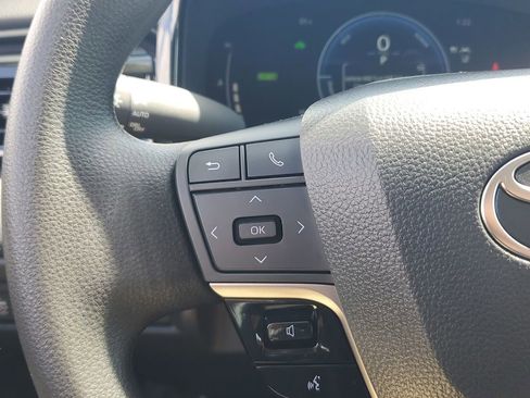 Certified 2025 Toyota Camry LE image 25