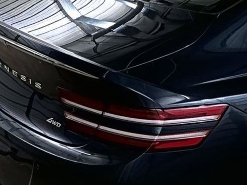 Used 2023 Genesis G80 2.5T image 13