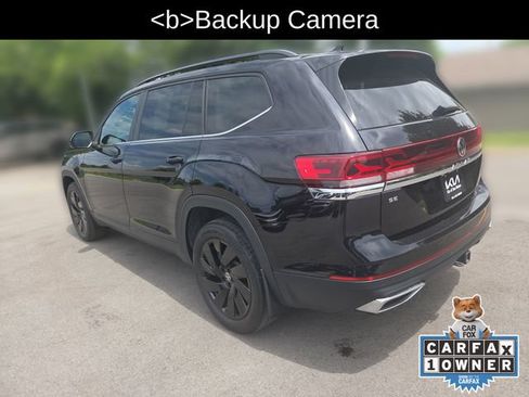 Used 2024 Volkswagen Atlas SE AWD/4WD image 3