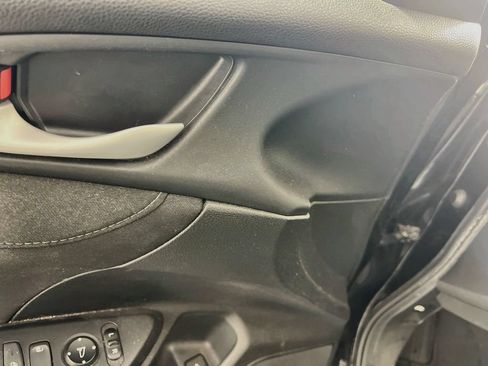 Used 2016 Honda Civic EX image 3