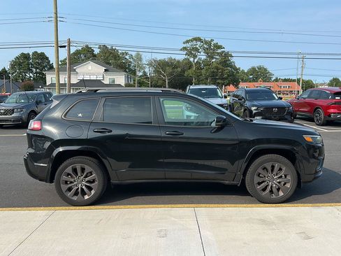 Used 2021 Jeep Cherokee High Altitude AWD/4WD image 4