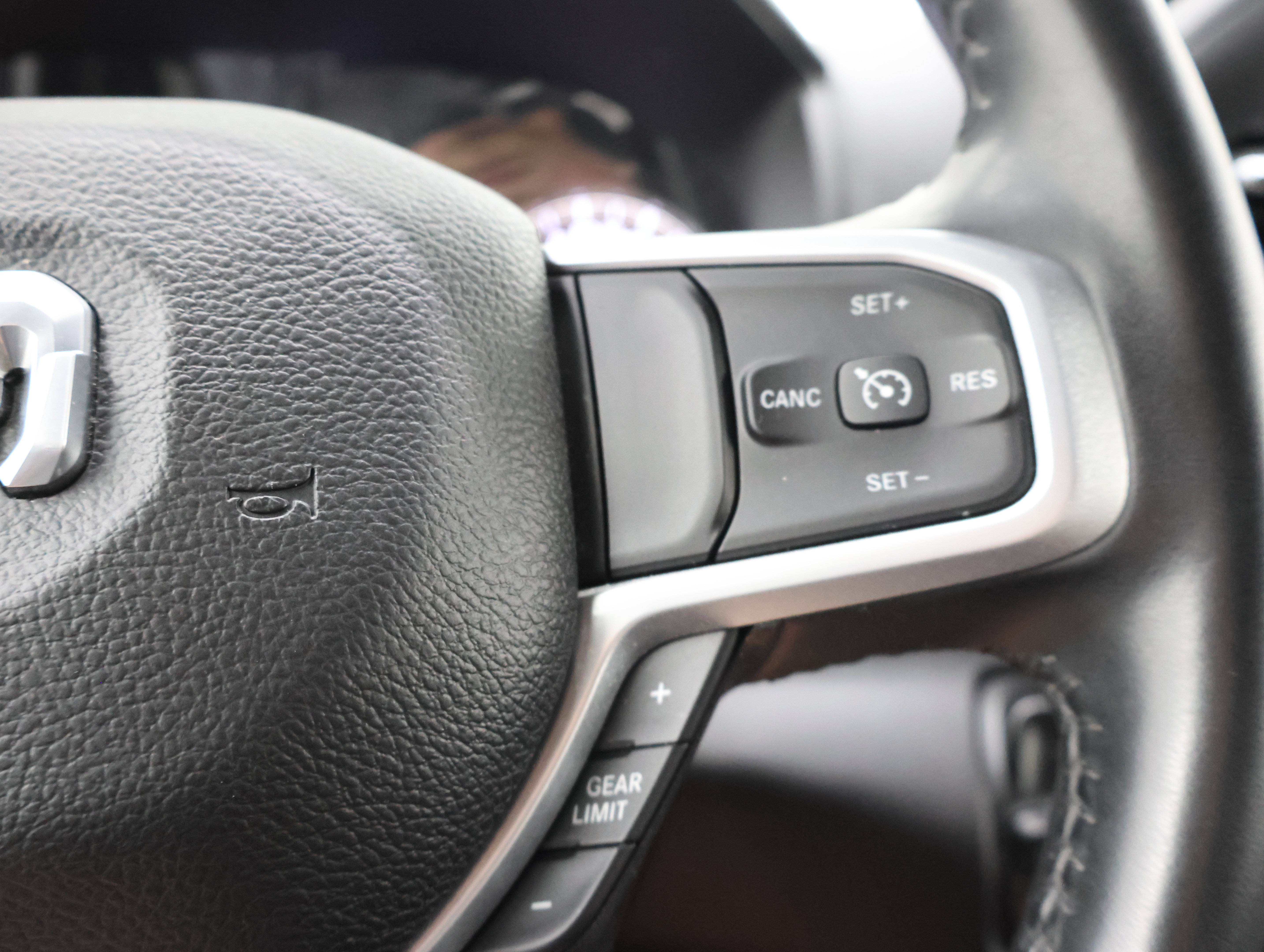 Used 2024 RAM 3500 Big Horn w/ Night Edition AWD/4WD image 14