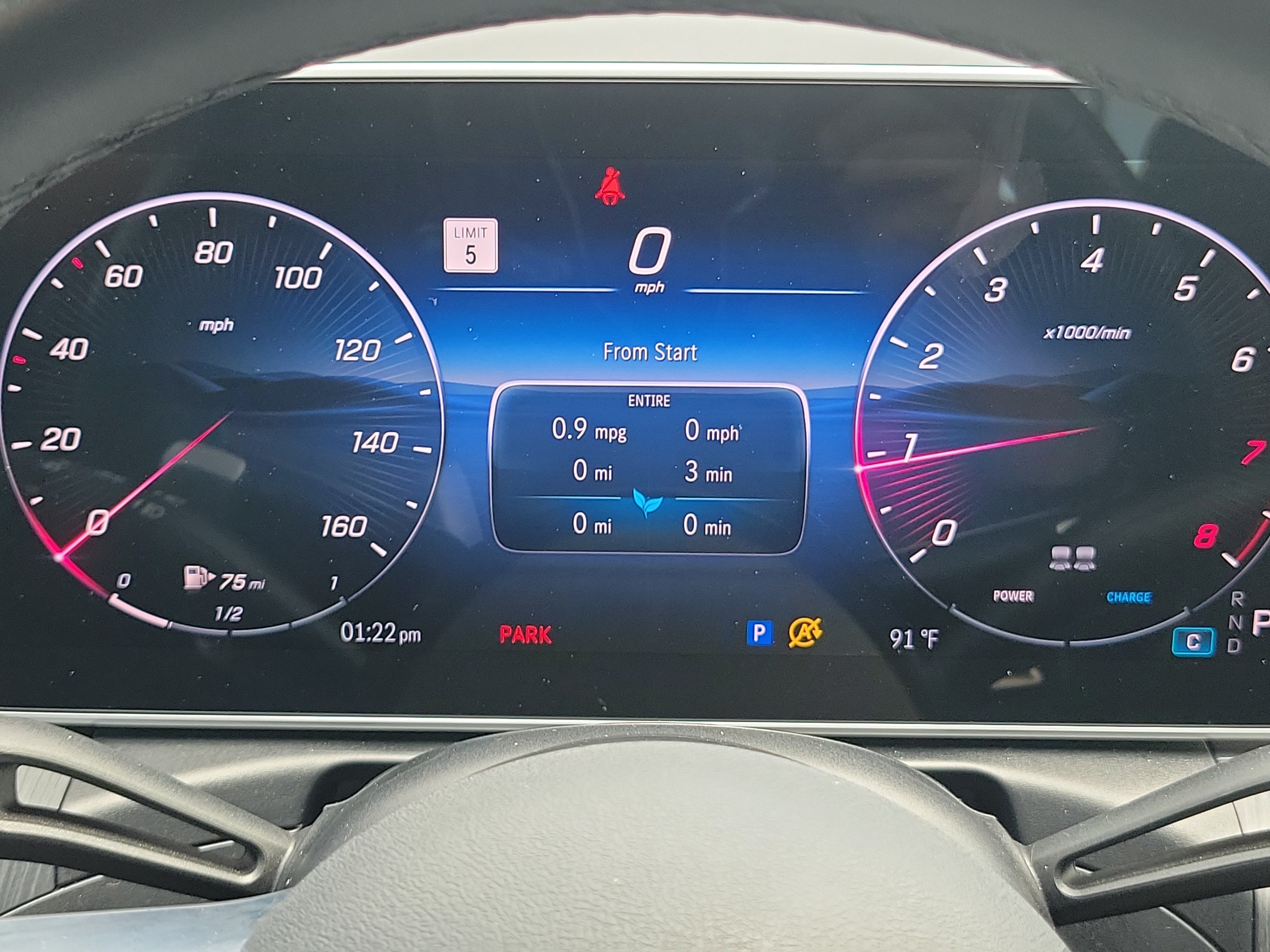 Used 2025 Mercedes-Benz CLE 300 4MATIC Coupe w/ AMG Line image 32