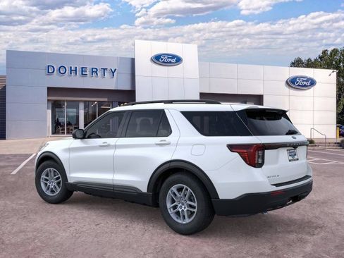 New 2026 Ford Explorer Active AWD/4WD image 4