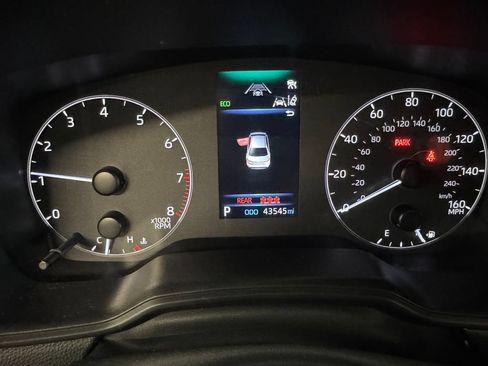 Used 2024 Toyota Corolla SE FWD image 19
