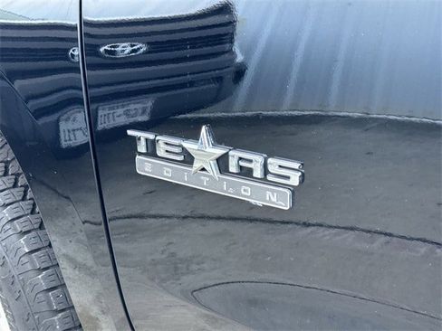 Used 2019 Chevrolet Silverado 1500 LTZ w/ LTZ Texas Edition image 10