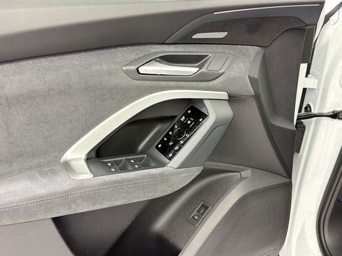 New 2026 Audi SQ5 Premium Plus image 14