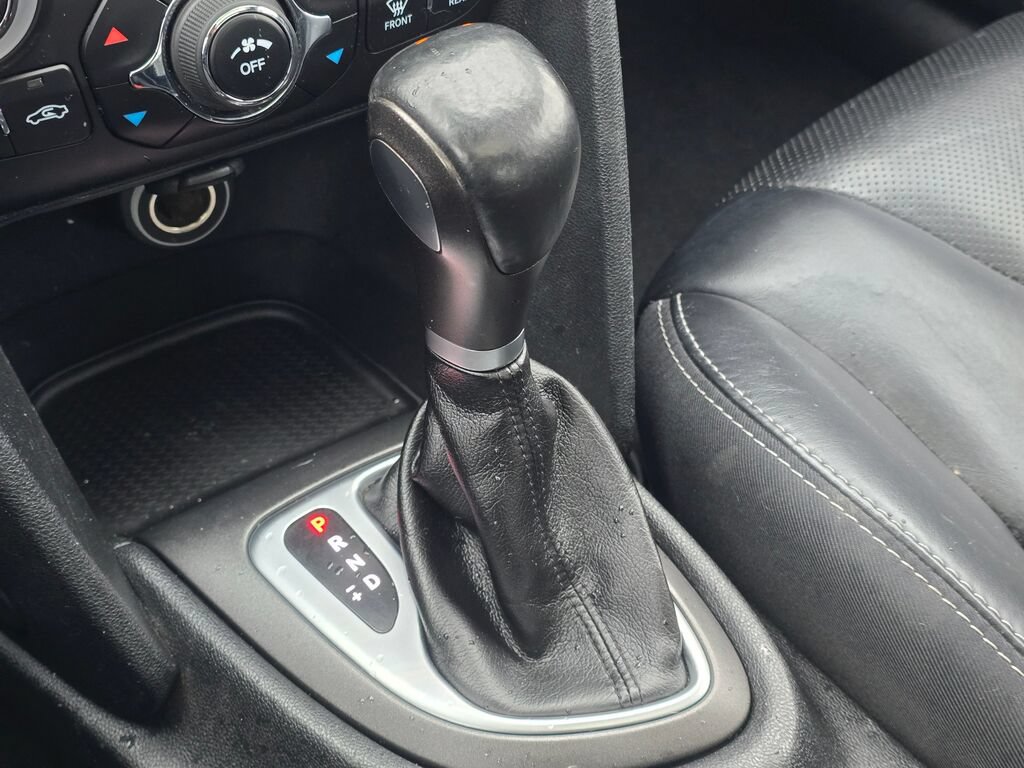 Used 2016 Dodge Dart Limited w/ Technology Group FWD image 33