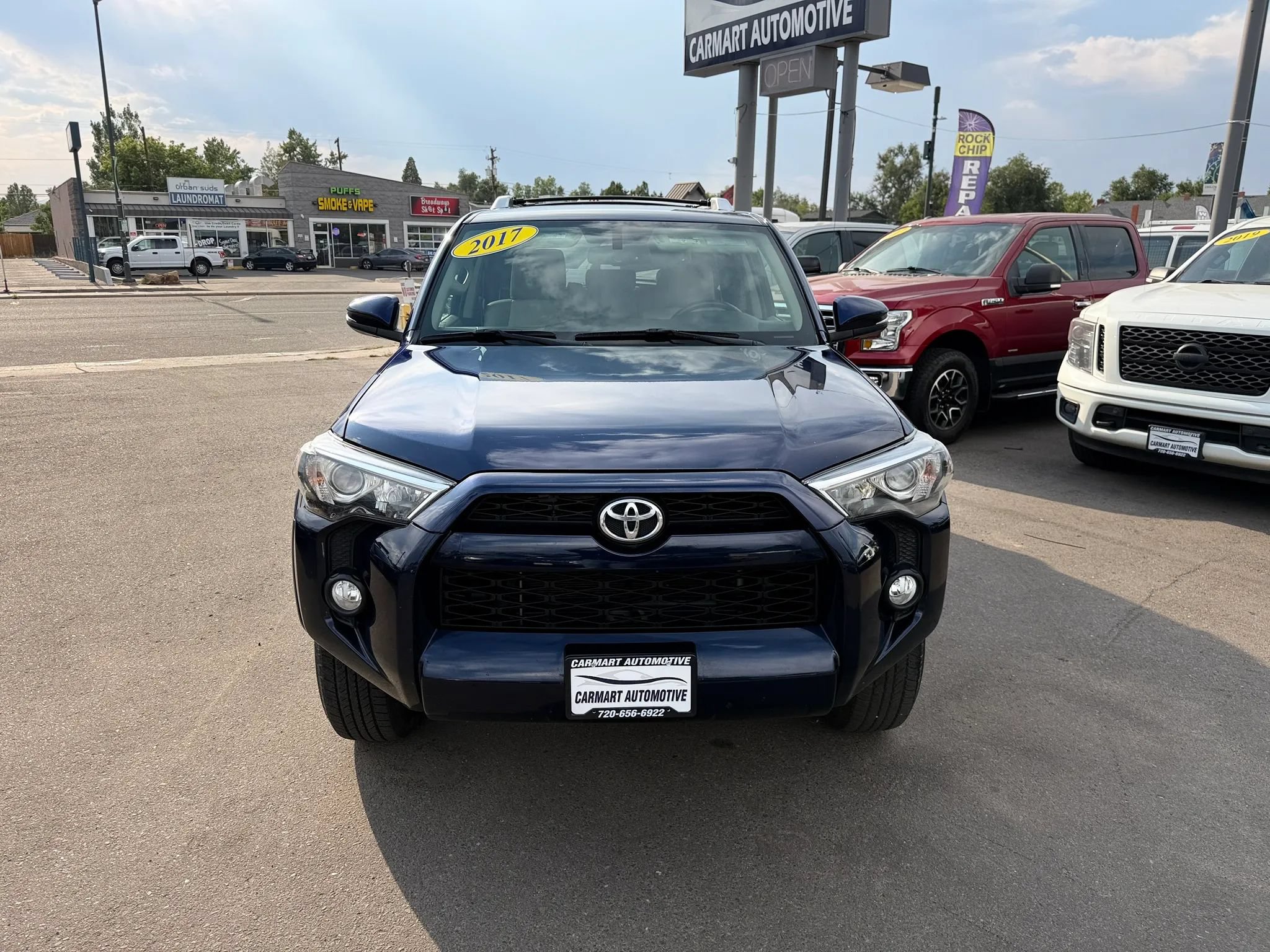 Used 2017 Toyota 4Runner SR5 Premium w/ Convenience Package AWD/4WD image 4