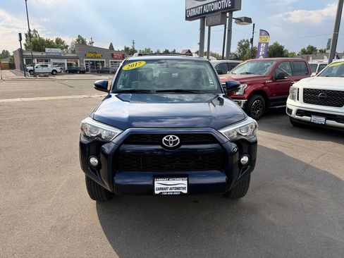 Used 2017 Toyota 4Runner SR5 Premium w/ Convenience Package AWD/4WD image 4