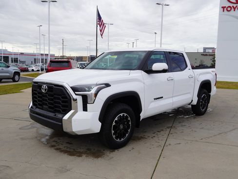New 2026 Toyota Tundra SR5 w/ TRD Off-Road Package image 4