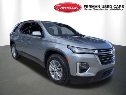 Used 2023 Chevrolet Traverse LT