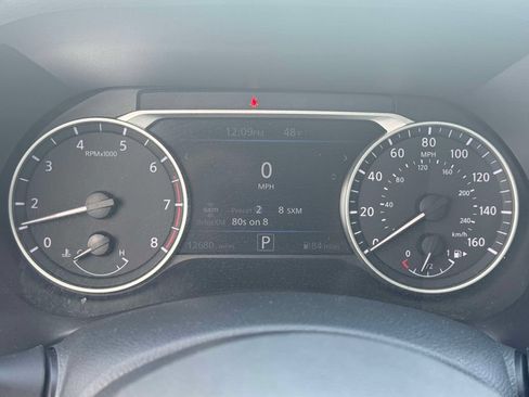 Used 2025 Nissan Sentra SR FWD image 23