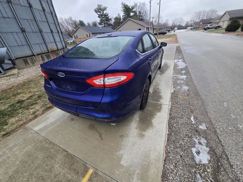 Used 2013 Ford Fusion S image 6