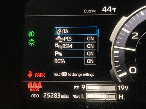 Used 2024 Toyota Tundra Limited image 17