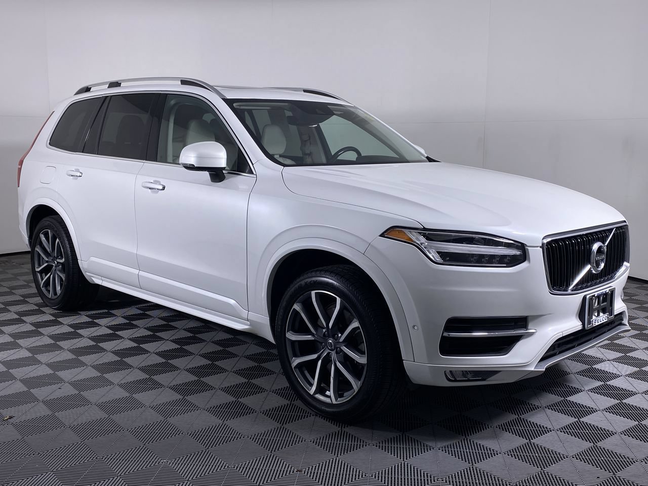 Used 2018 Volvo XC90 T6 Momentum w/ Convenience Package AWD/4WD image 20