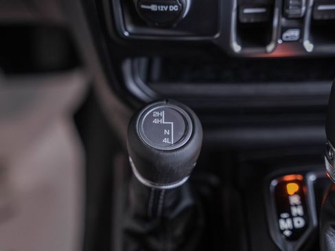 New 2026 Jeep Wrangler Unlimited Sahara AWD/4WD image 27