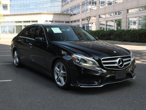 Used 2014 Mercedes-Benz E 350 Sedan image 1