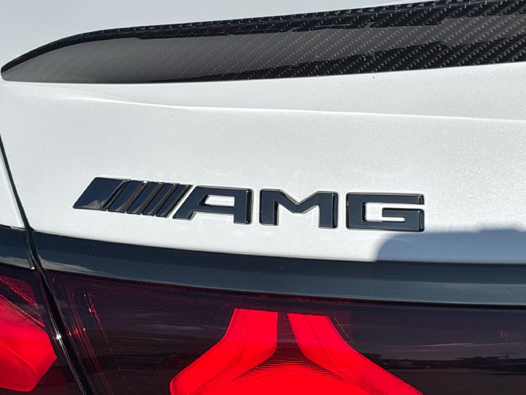 Used 2027 Mercedes-Benz E 53 AMG e 4MATIC Sedan image 12