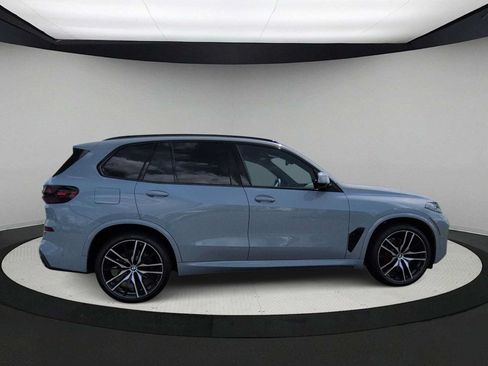 New 2026 BMW X5 xDrive40i w/ M Sport Package AWD/4WD image 9