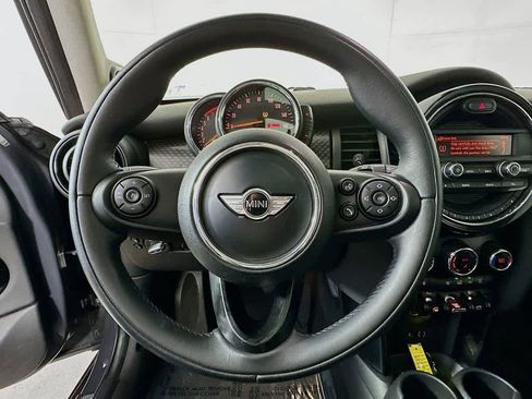 Used 2016 MINI Cooper S image 15