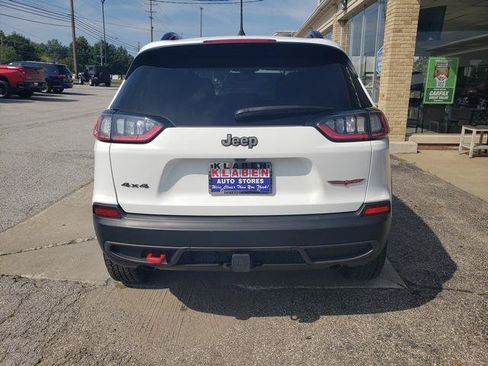 Used 2022 Jeep Cherokee Trailhawk w/ Premium Leather Package AWD/4WD image 4