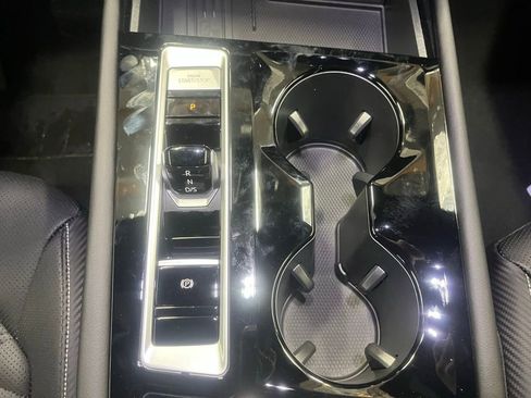 New 2026 Volkswagen Atlas Cross Sport SE image 14