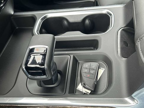 New 2026 GMC Sierra 1500 Elevation w/ Elevation Premium Package AWD/4WD image 16