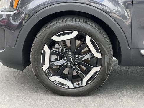 Used 2025 Kia Telluride S AWD/4WD image 13