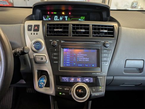 Used 2012 Toyota Prius V Two image 14